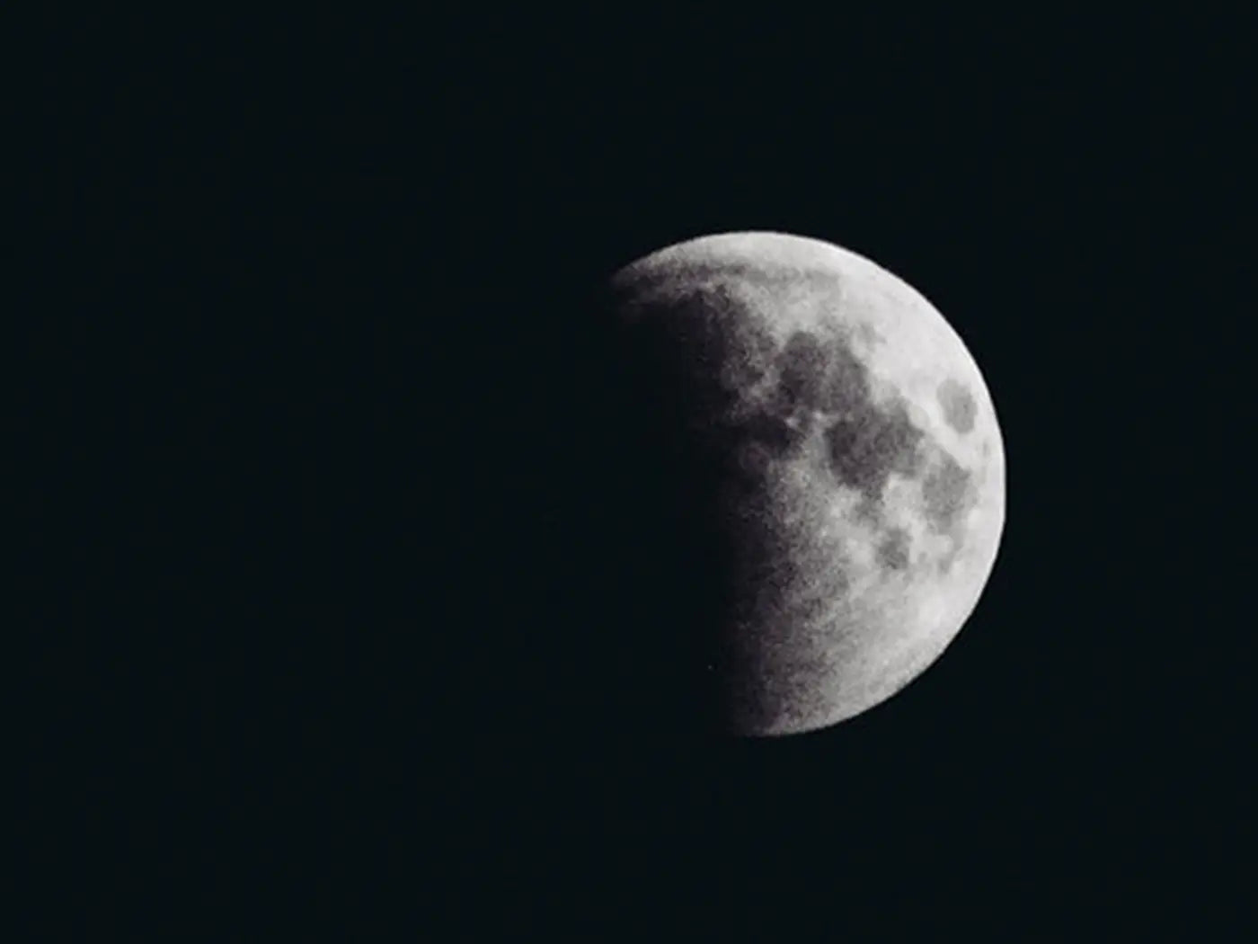 Fotografie einer Mondfinsternis