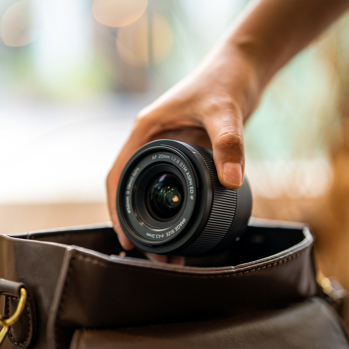 B-stock lens AF 20 mm F/2.8 FE with Sony E-Mount