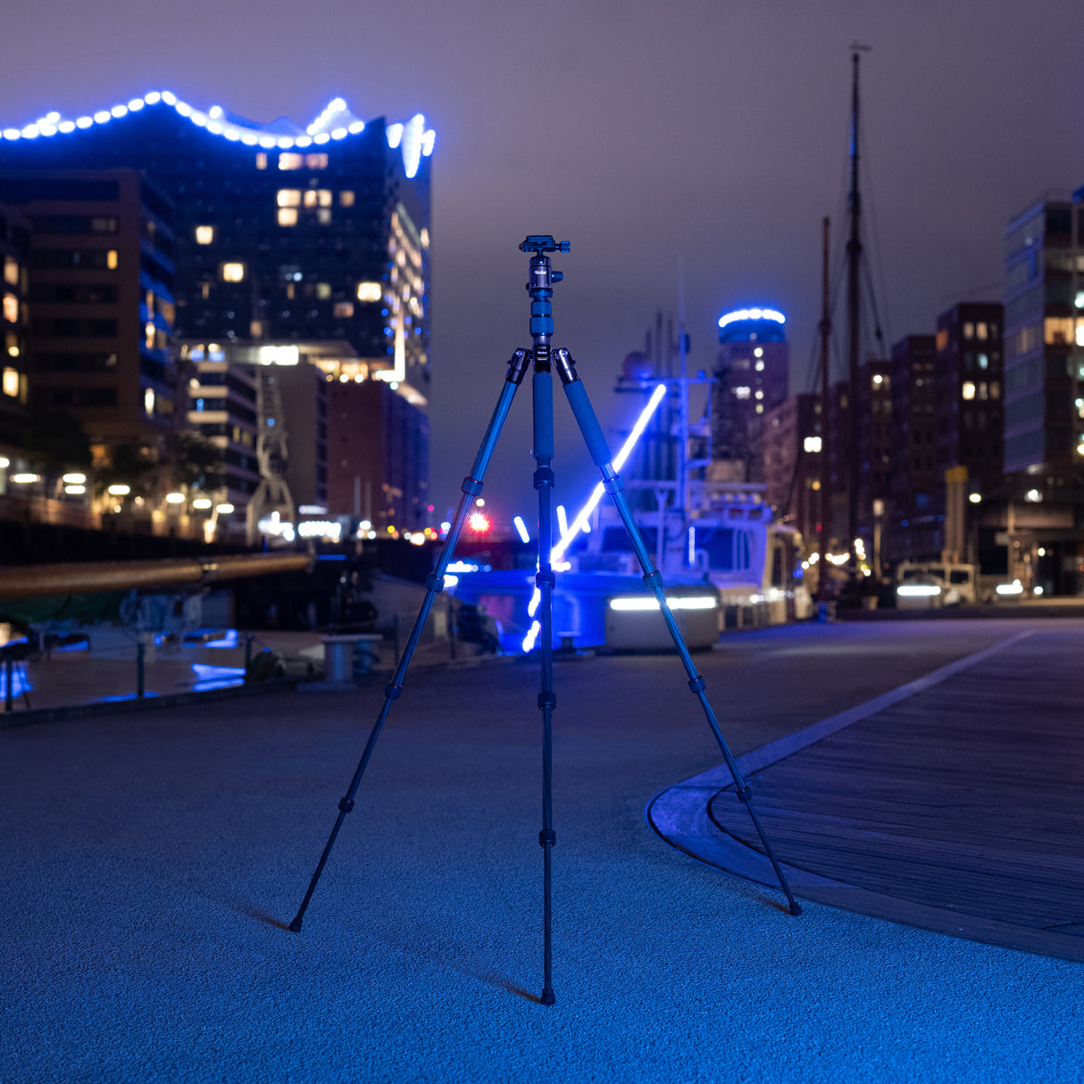 Tripod | Carbon | Compact Traveler No. 1