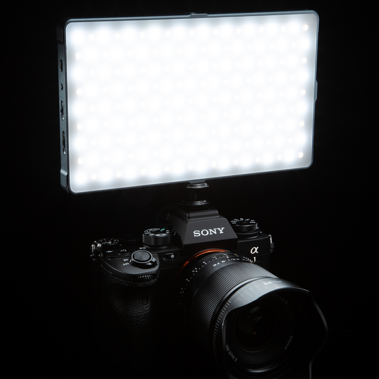 LUMIS Slim LED M - RGB LED permanent light – Rollei