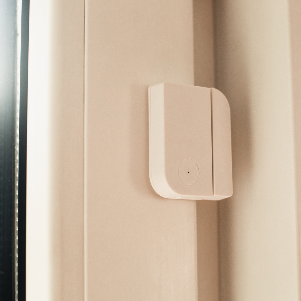 Smarter Tür- & Fenster-Sensor